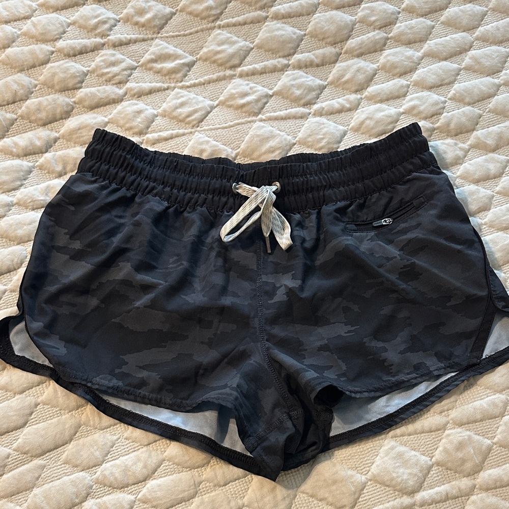 Vuori Women's Dark Camouflage Athletic Shorts